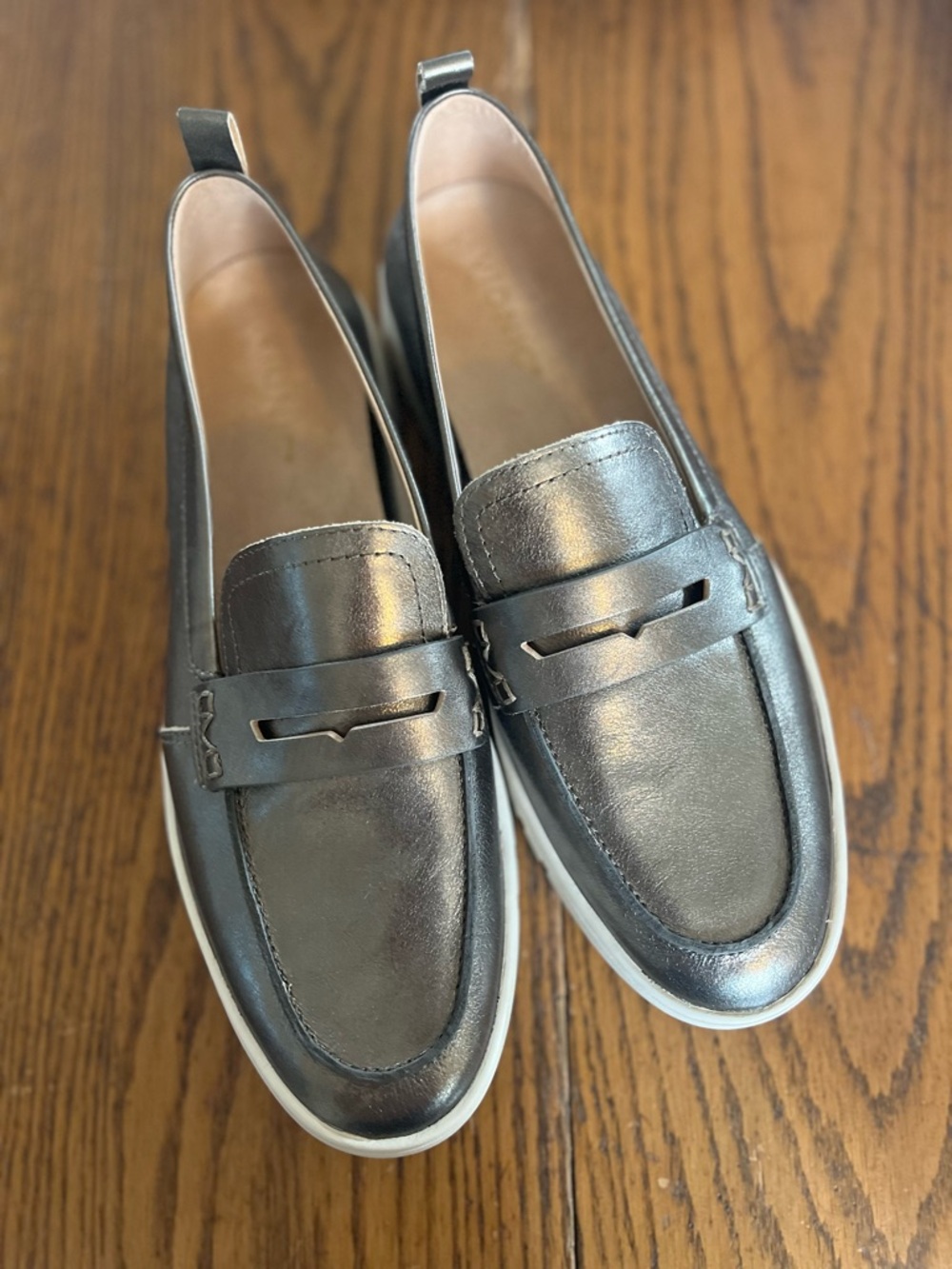 Vionic uptown Penny Metallic Gray Leather Loafers